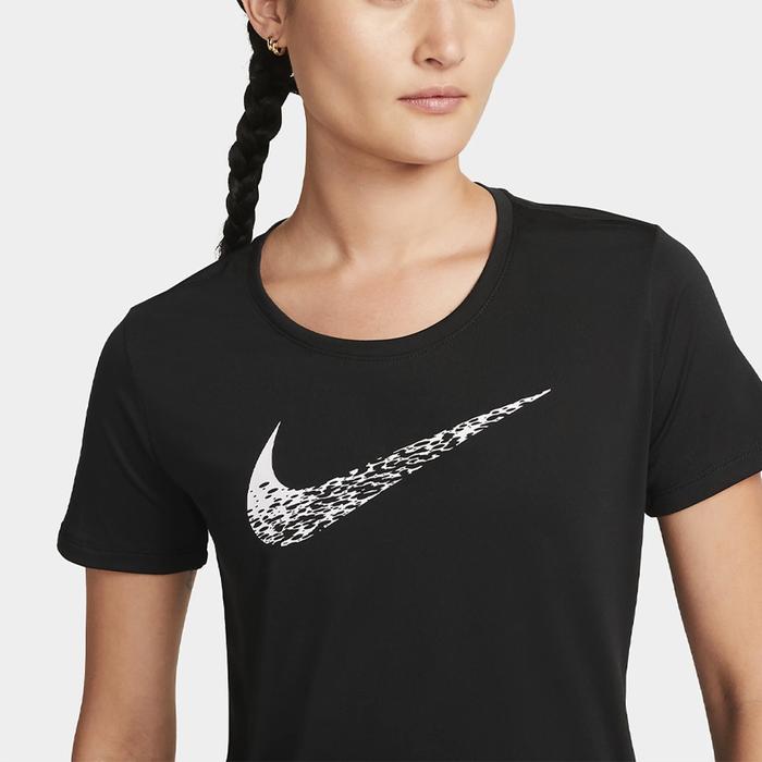 Nike Swoosh Run Women’s Running T-Shirt - Black