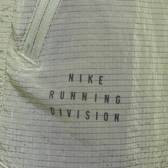Nike Dri-FIT Stride Running Division 5-inch Water-Repellent 2-in-1 Men's Running Short - Jade Horizon