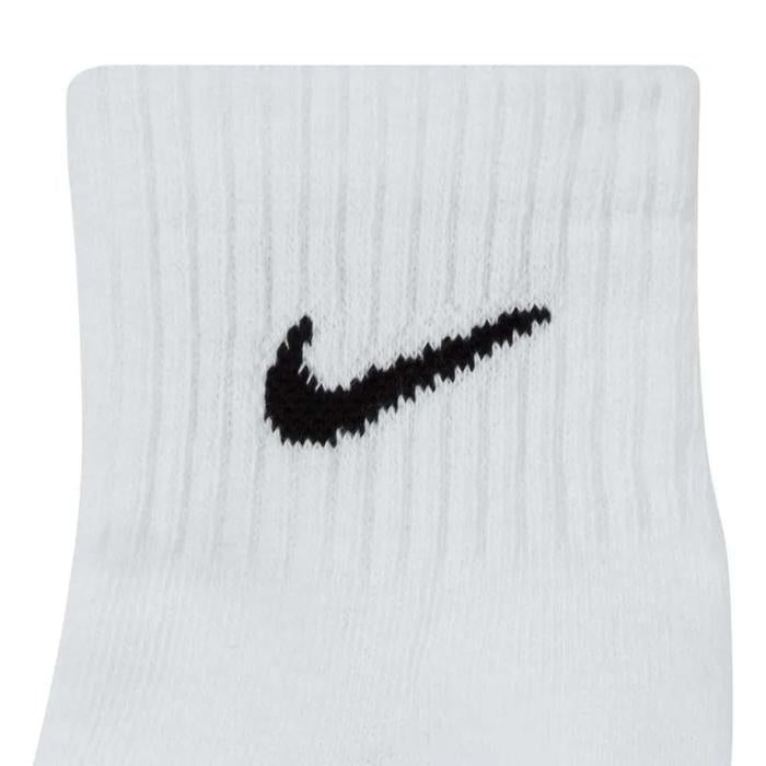 (3 Pairs) Nike Everyday Cushioned Ankle Unisex Socks - White