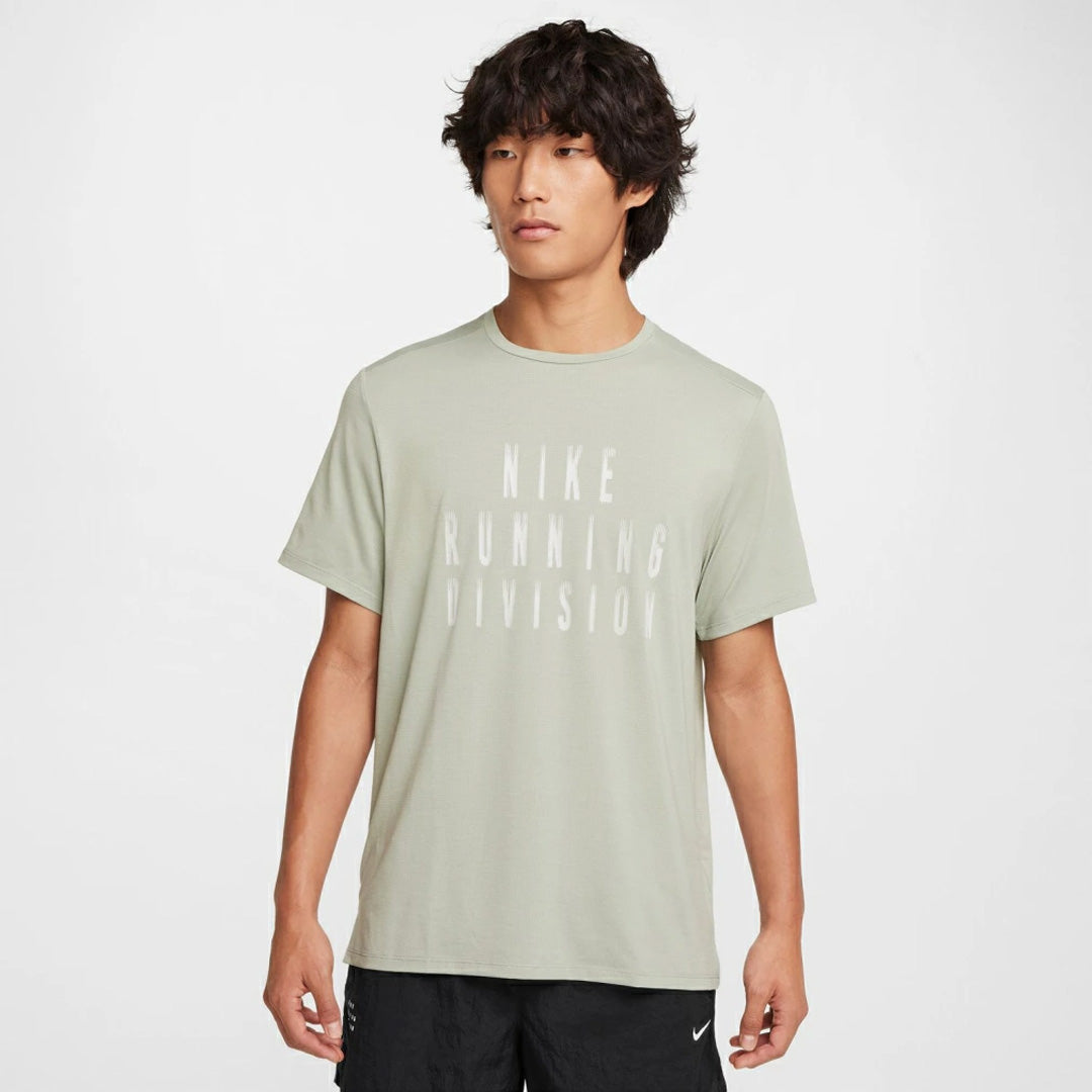 Nike Dri-FIT Run Division Men's Running T-Shirt - Jade Horizon