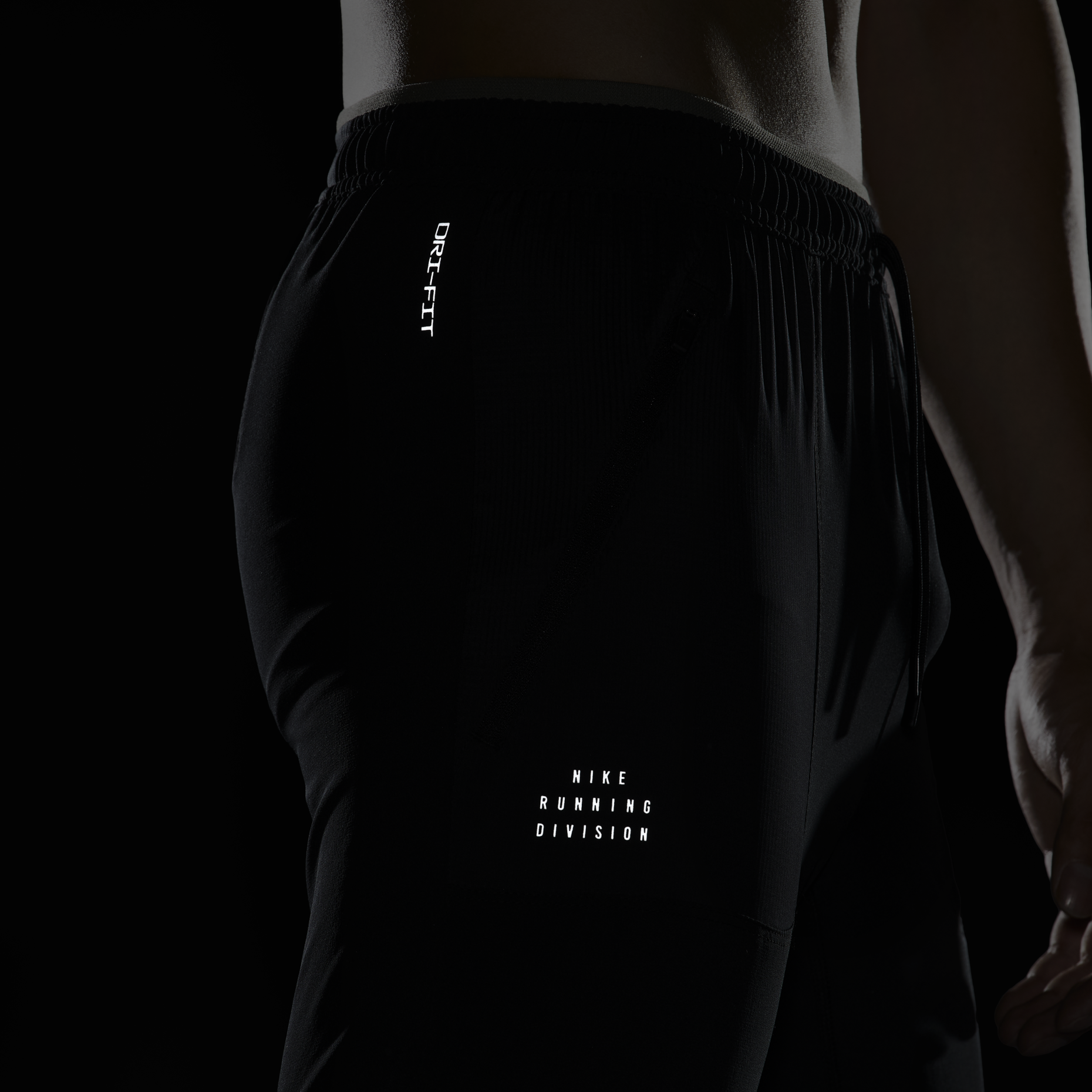 Nike Dri-FIT Phenom Running Division Reflective Men’s Running Pants - Black