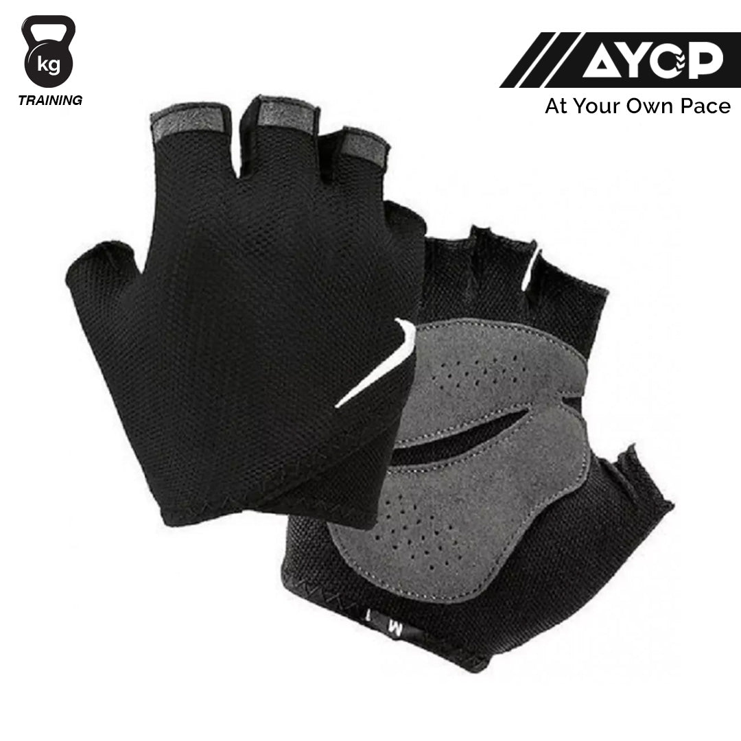 Nike Gym Gloves Essentials Women's Fitness Gloves - Black