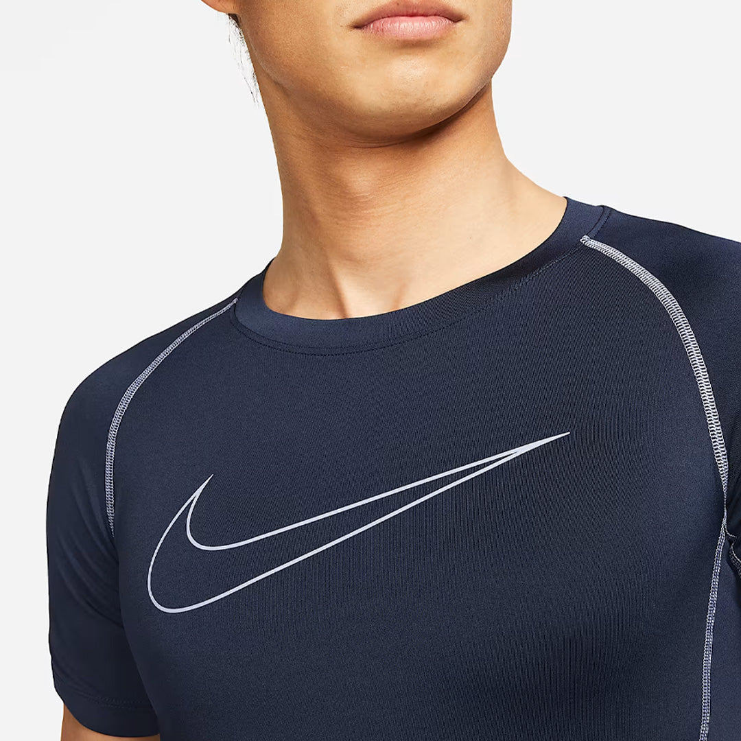 Nike Pro Dri-FIT Tight-Fit Men's Training Short Sleeve T-Shirt - Obsidian