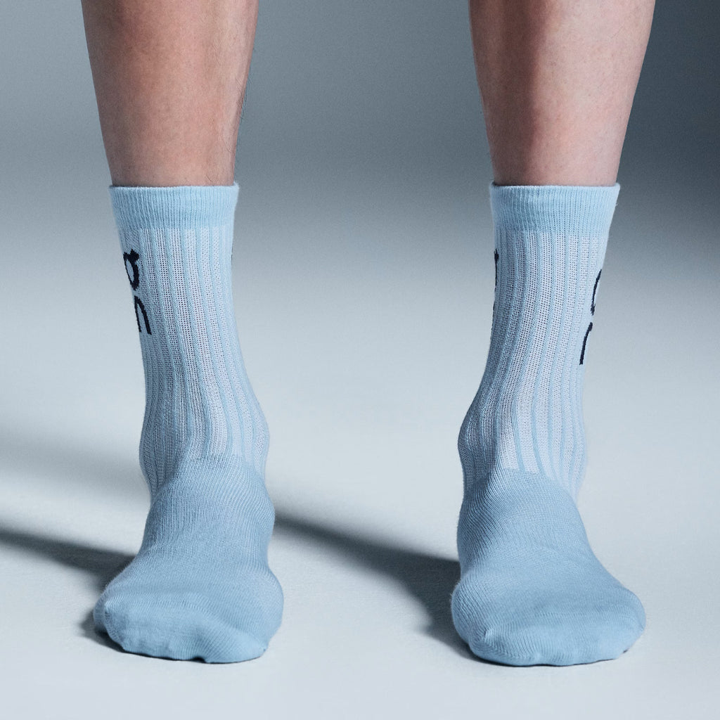 (3 Pairs) On Logo High Unisex Running Socks - Wash/Navy