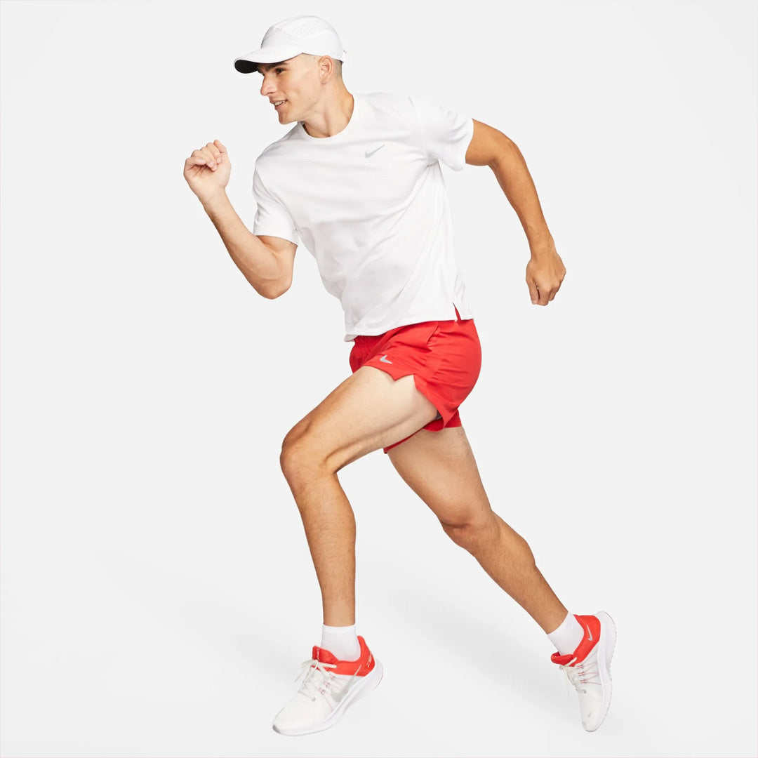 Nike Dri-FIT Challenger 5-inch Brief-Lined Versatile Men's Running Shorts - University Red