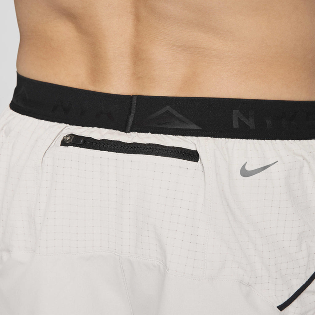 Nike Dri-FIT Brief-Lined Trail 5-inch Men's Running Shorts - Light Iron Ore