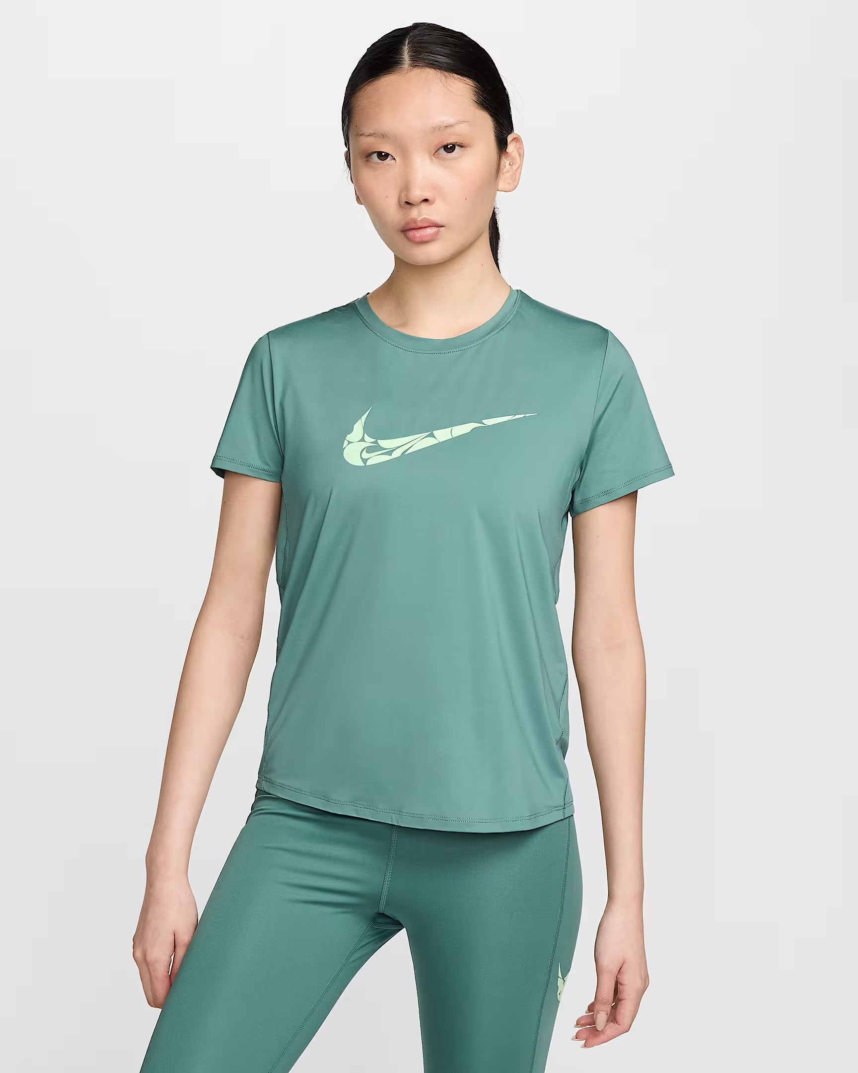 Nike One Swoosh Women’s Running T-Shirt - Bicoastal Vapour Green