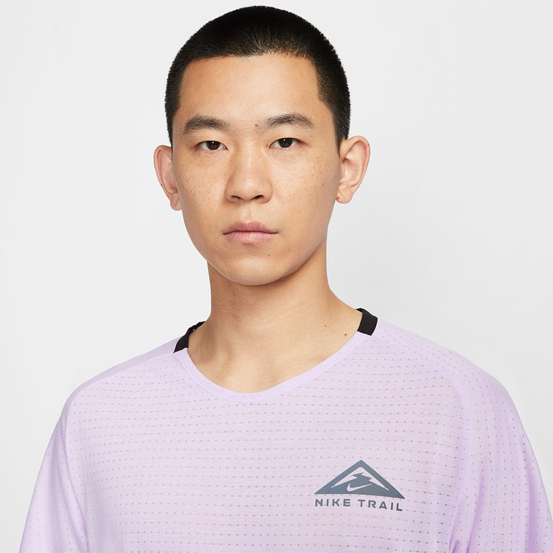 Nike Dri-FIT Trail Solar Chase Men's Running T-Shirt - Misty Purple