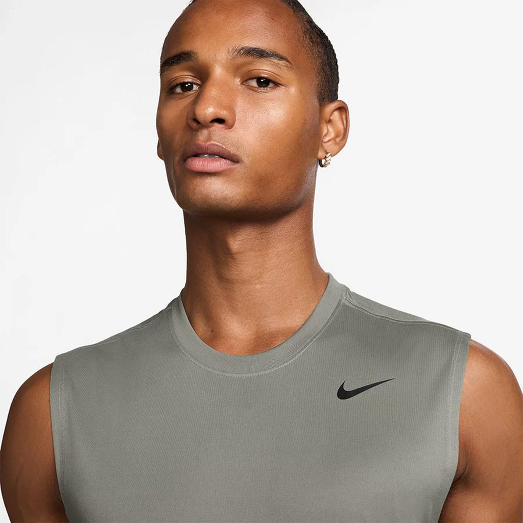Nike Dri-FIT Legend Sleeveless Fitness Men's Training Tank Top - Light Army