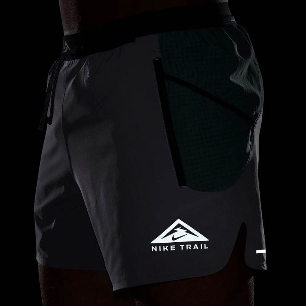 Nike Trail Dri-FIT Flex Stride 5-inch Men’s Running Shorts - Cement Grey