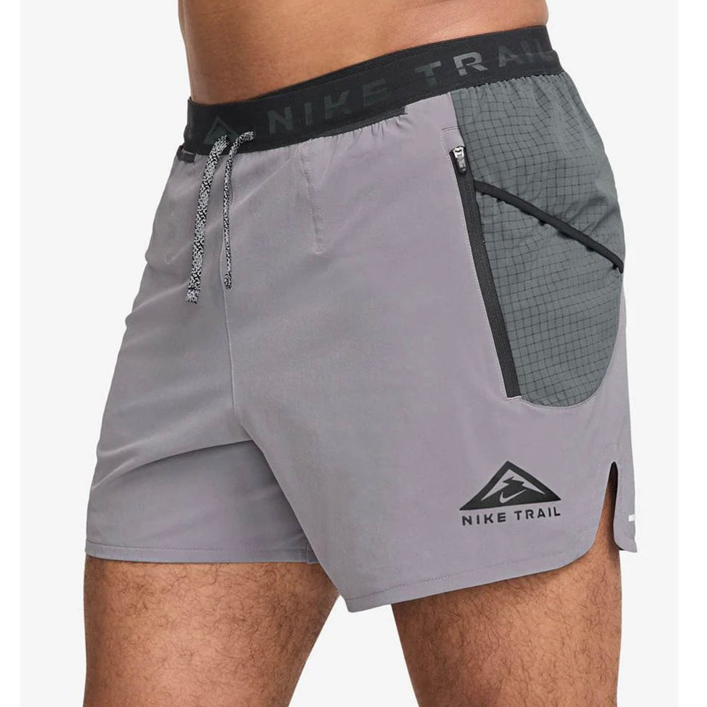 Nike Trail Dri-FIT Flex Stride 5-inch Men’s Running Shorts - Cement Grey