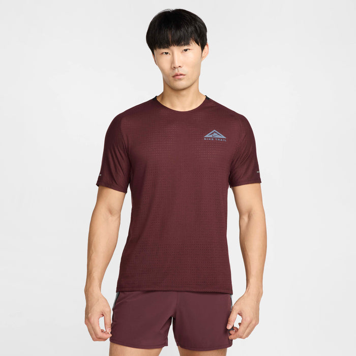 Nike Trail Solar Chase Men's Running T-Shirt - Burgundy Crush