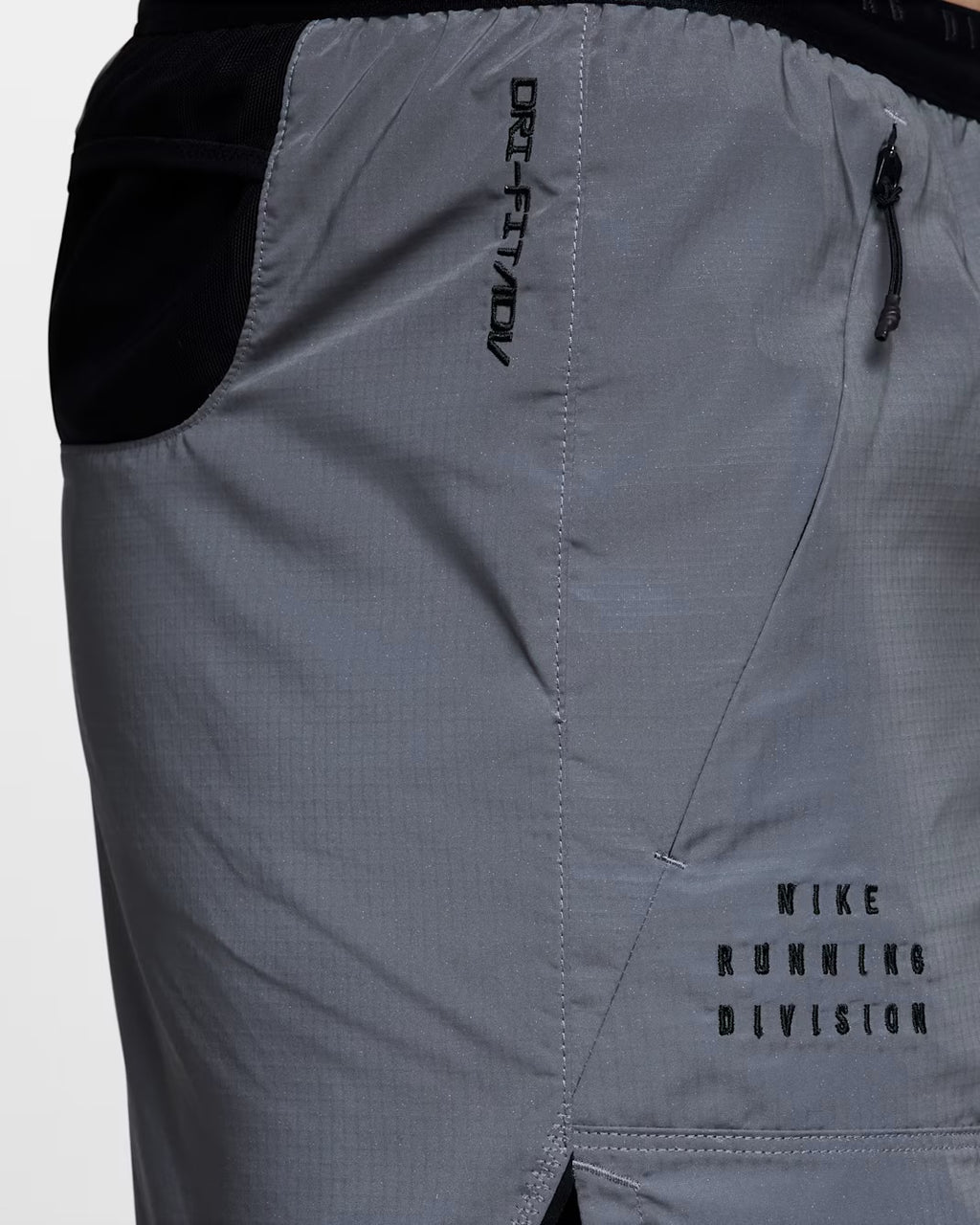 Nike Dri-FIT ADV Running Division 2-in-1 Reflective Men’s Running Shorts - Silver Black