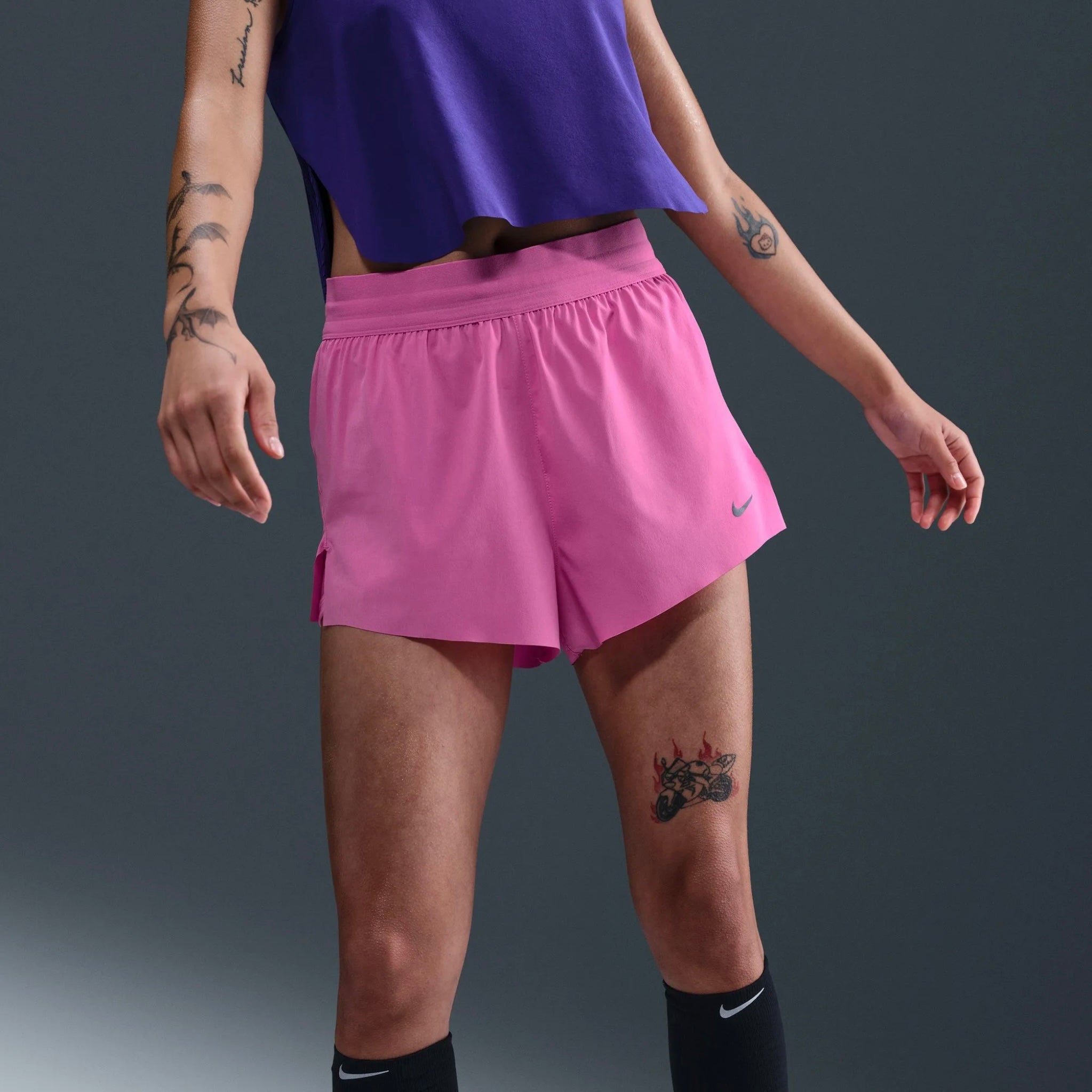 Nike Swift Dri-FIT Mid-Rise 2-in-1 Women's Running Shorts - Playful Pink