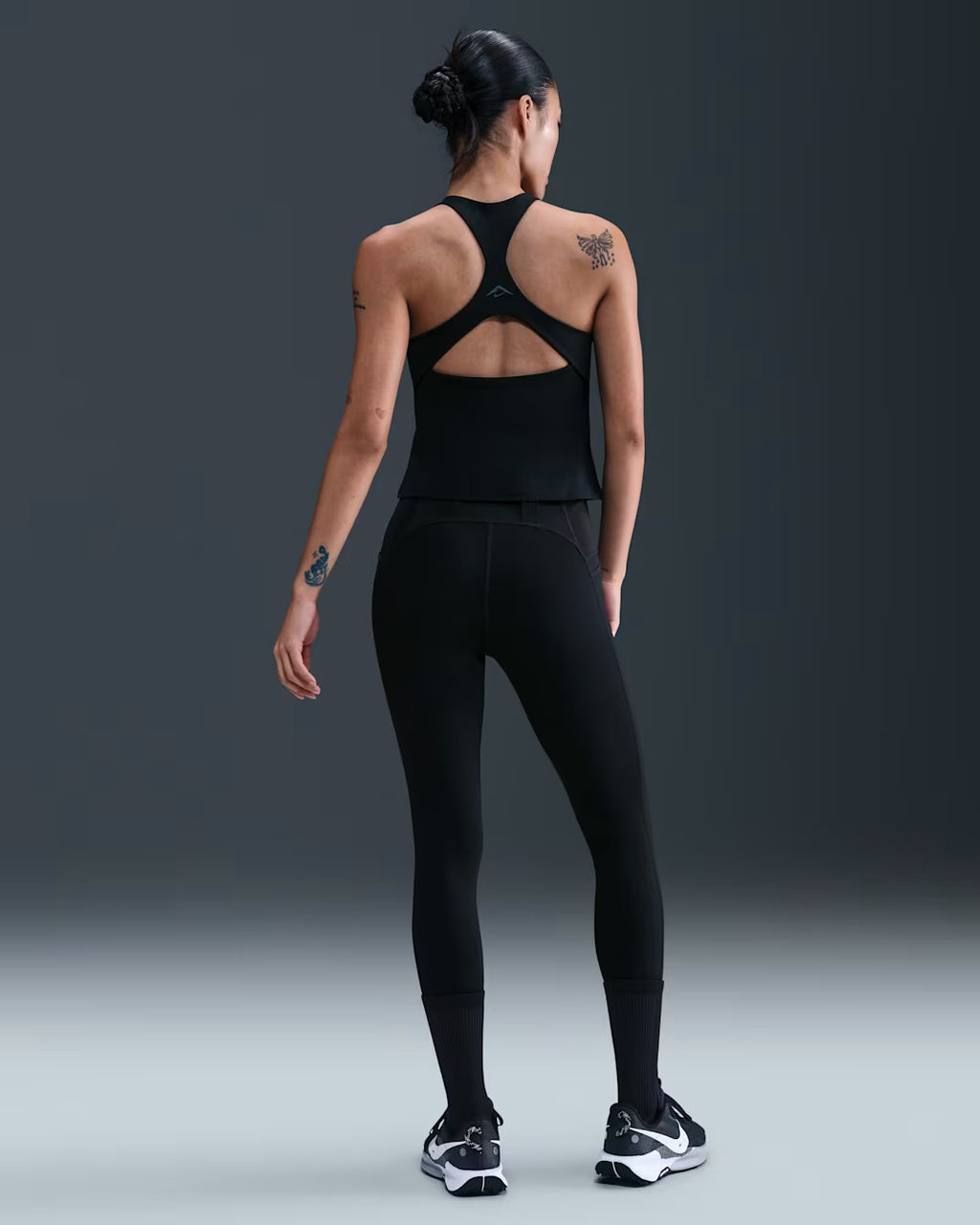 Nike Dri-FIT Trail Medium-Support Padded Women’s Running Sports Bra Tank Top - Black