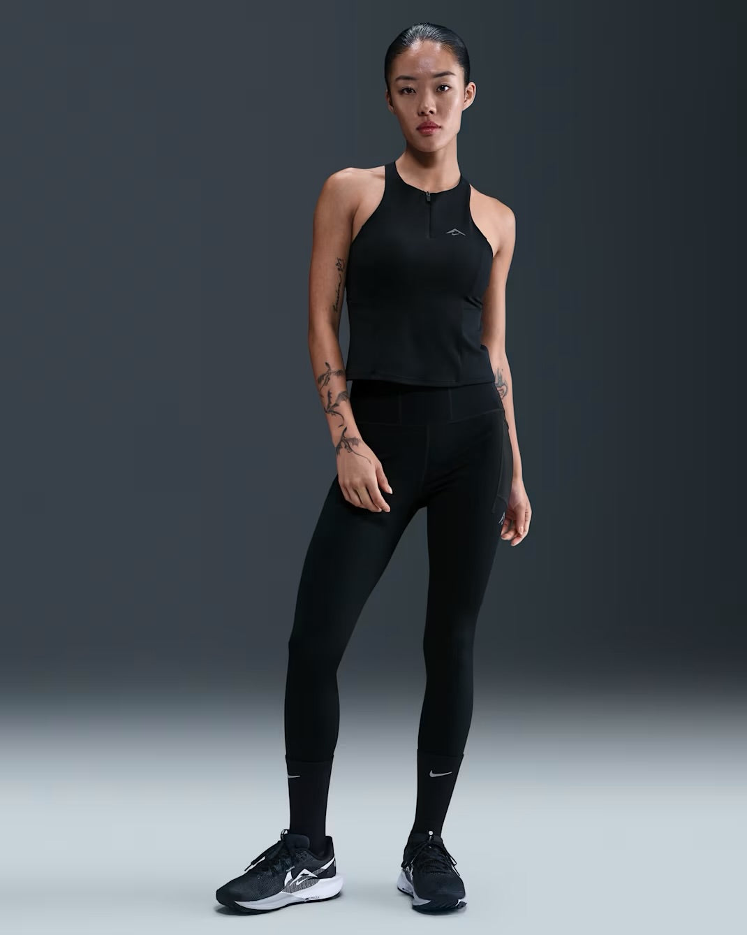 Nike Dri-FIT Trail Medium-Support Padded Women’s Running Sports Bra Tank Top - Black