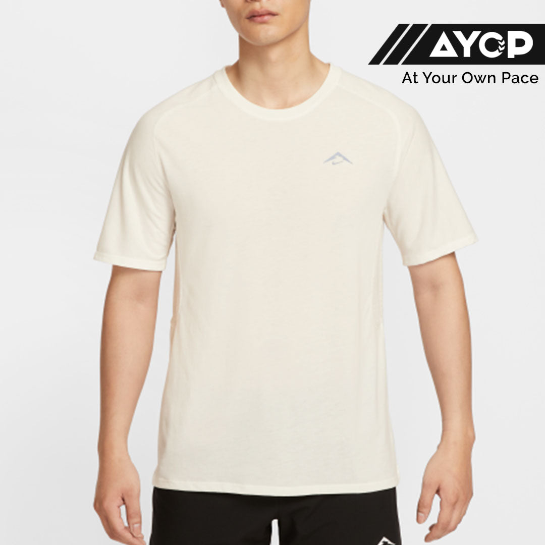 Nike Trail Dri-FIT ADV Solar Chase Men’s Running T-Shirt - Sail