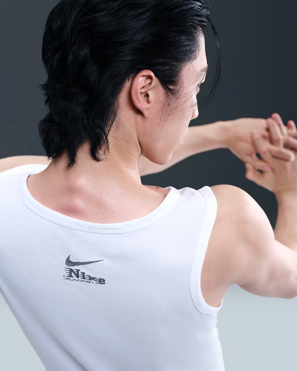 Nike Dri-FIT Running Graphic Men’s Running Tank Top - White