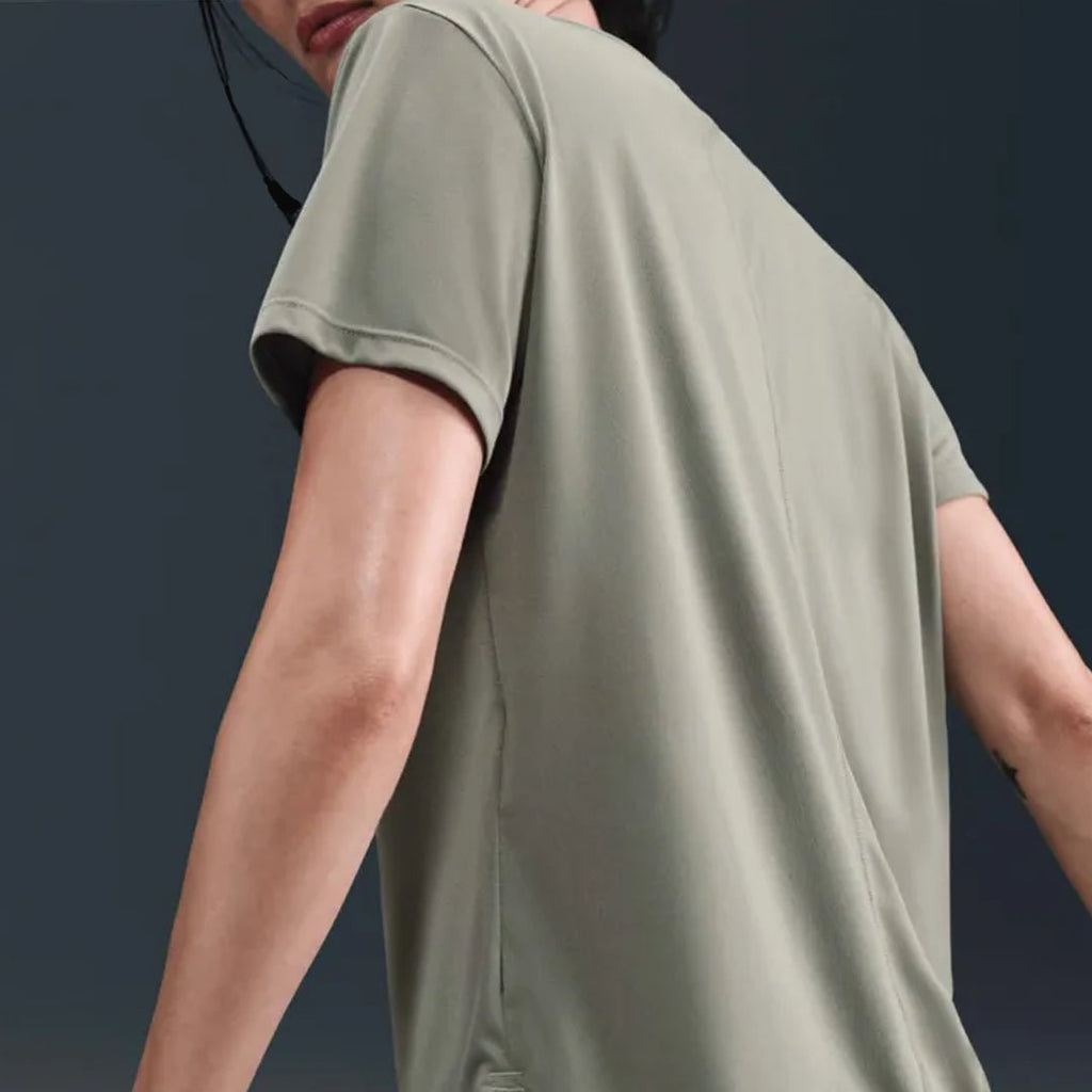 Nike Dri-FIT One Standard Fit Women's Running T-Shirt - Light Army