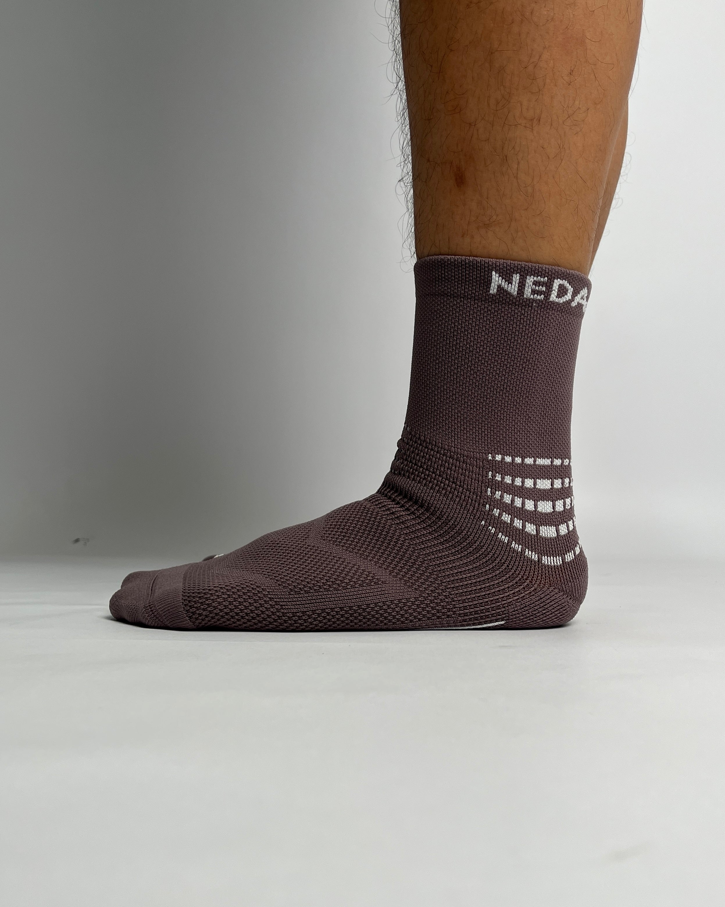 Nedao Archwrap Crew Running Socks - Brown