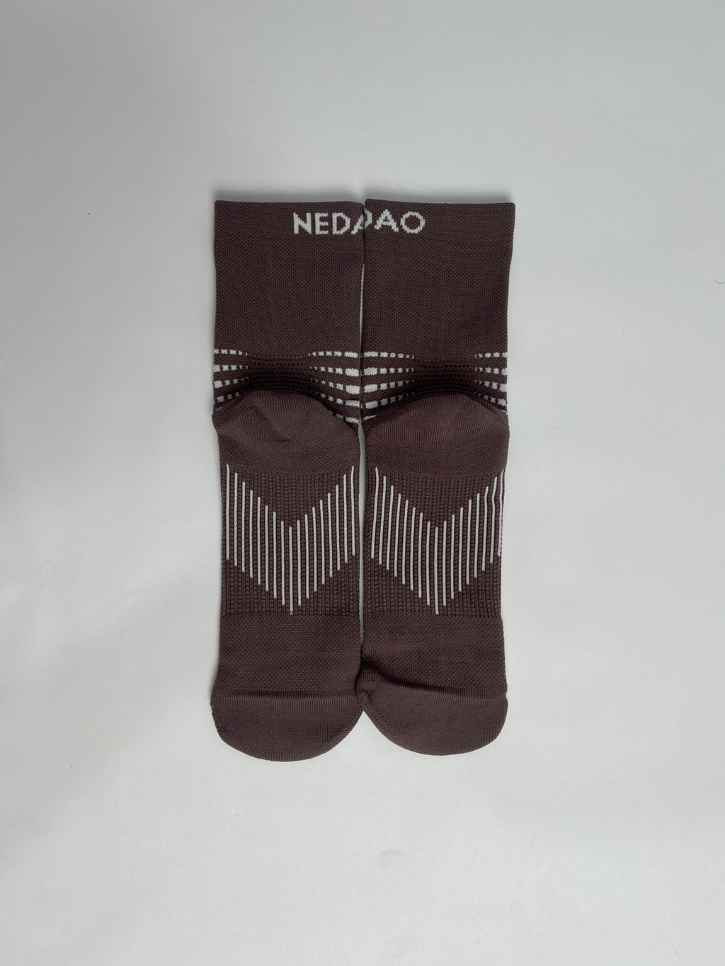 Nedao Archwrap Crew Running Socks - Brown