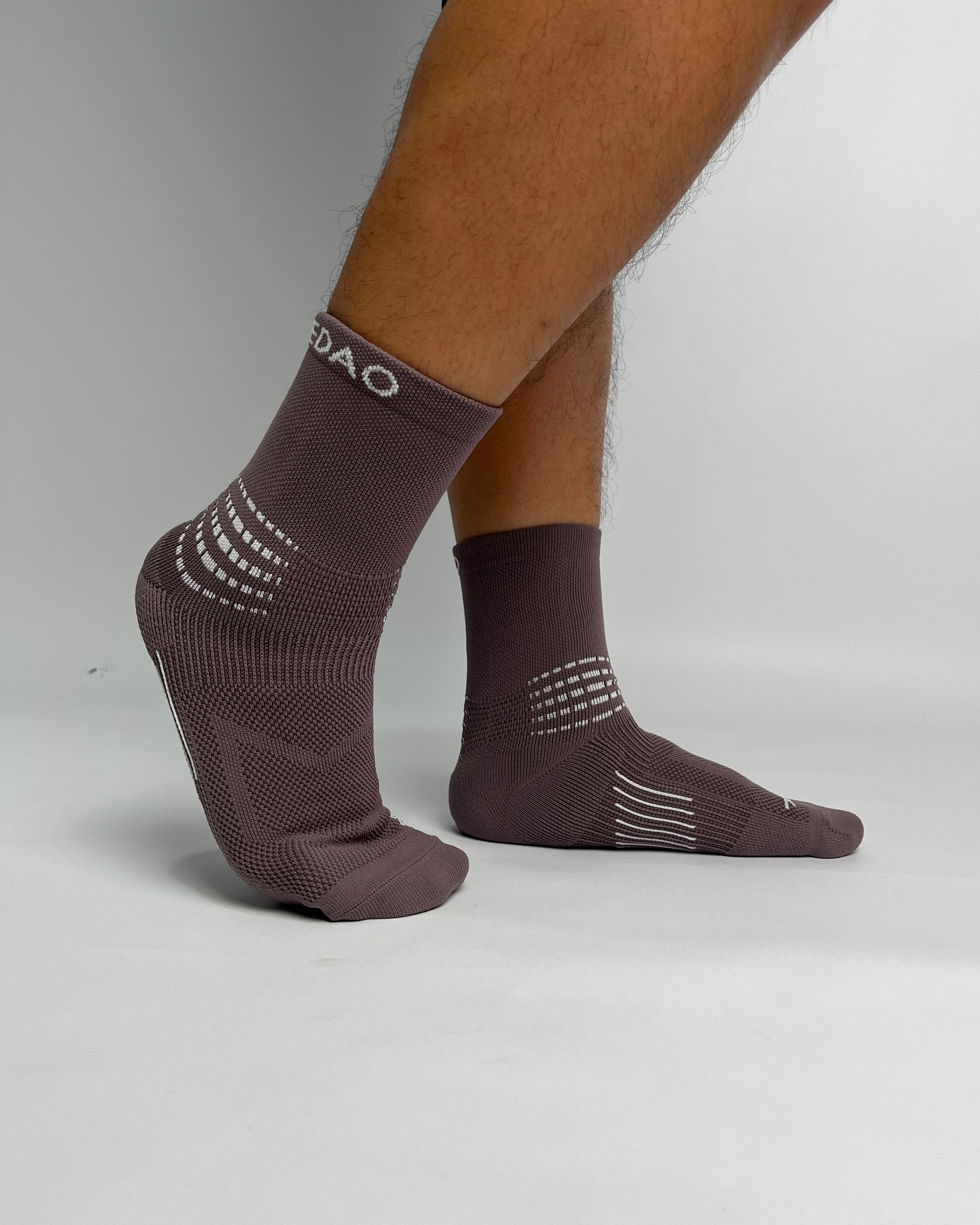 Nedao Archwrap Crew Running Socks - Brown