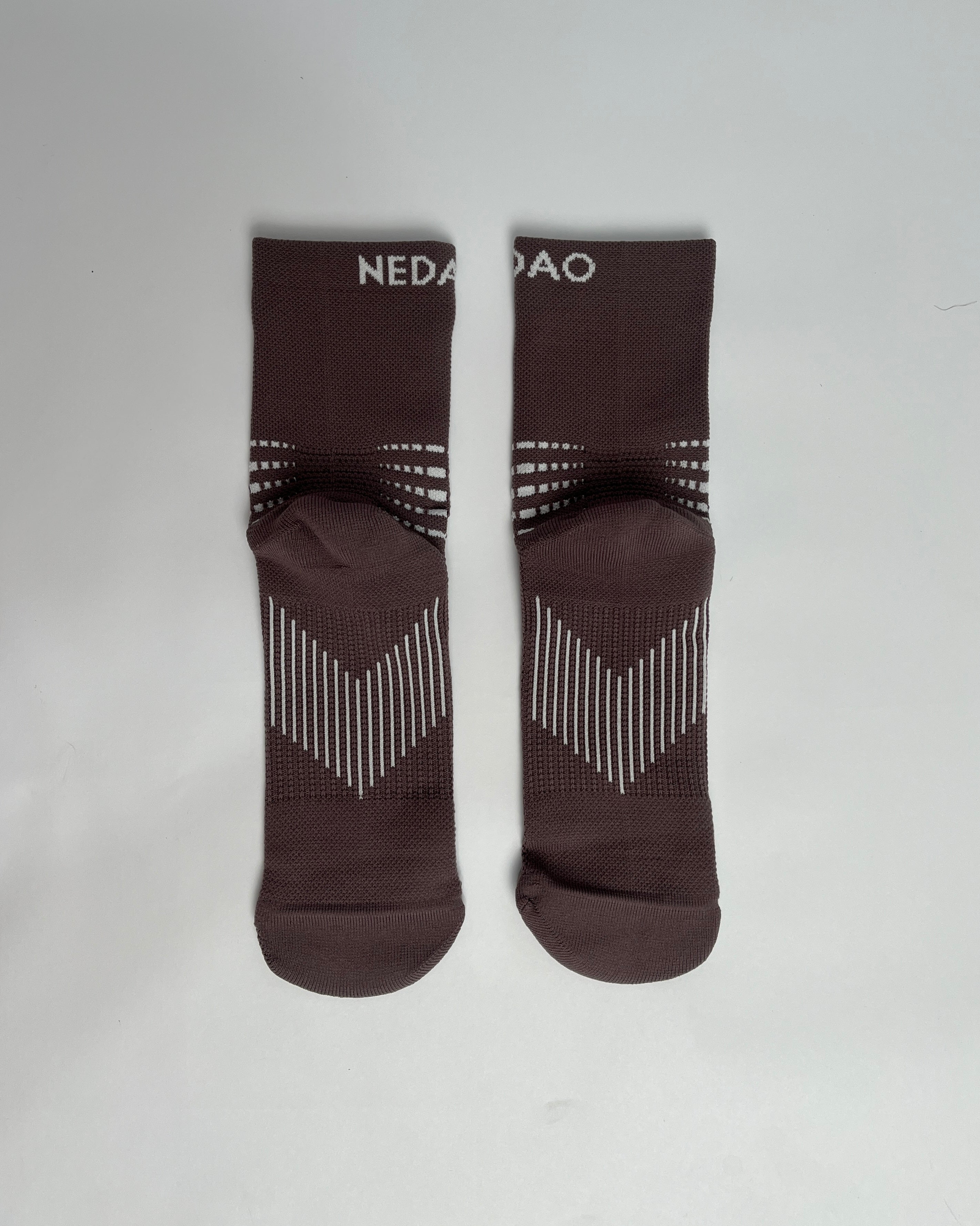 Nedao Archwrap Crew Running Socks - Brown