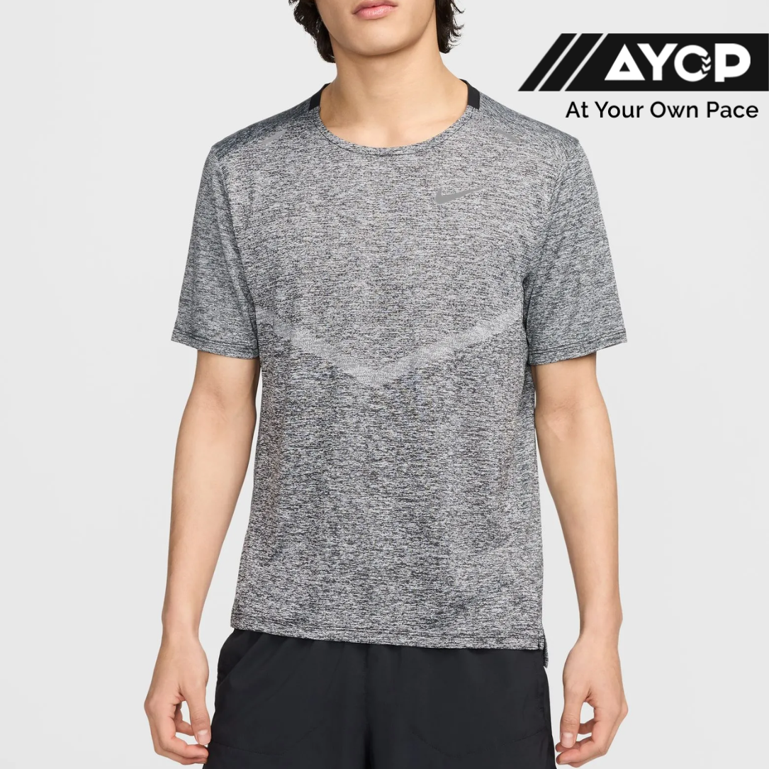 Nike Dri-FIT Rise 365 Ventilate Soft Men's Running T-Shirt - Black