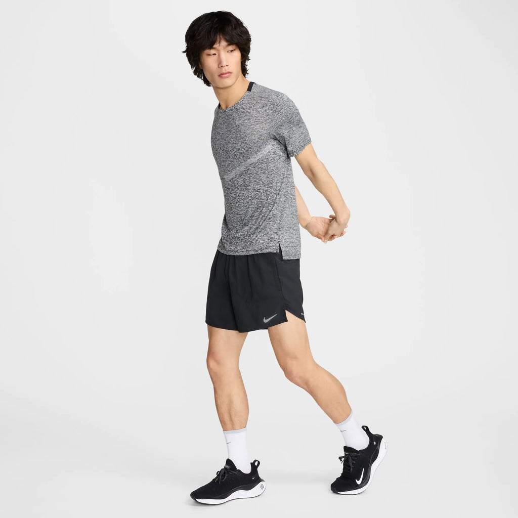 Nike Dri-FIT Rise 365 Ventilate Soft Men's Running T-Shirt - Black