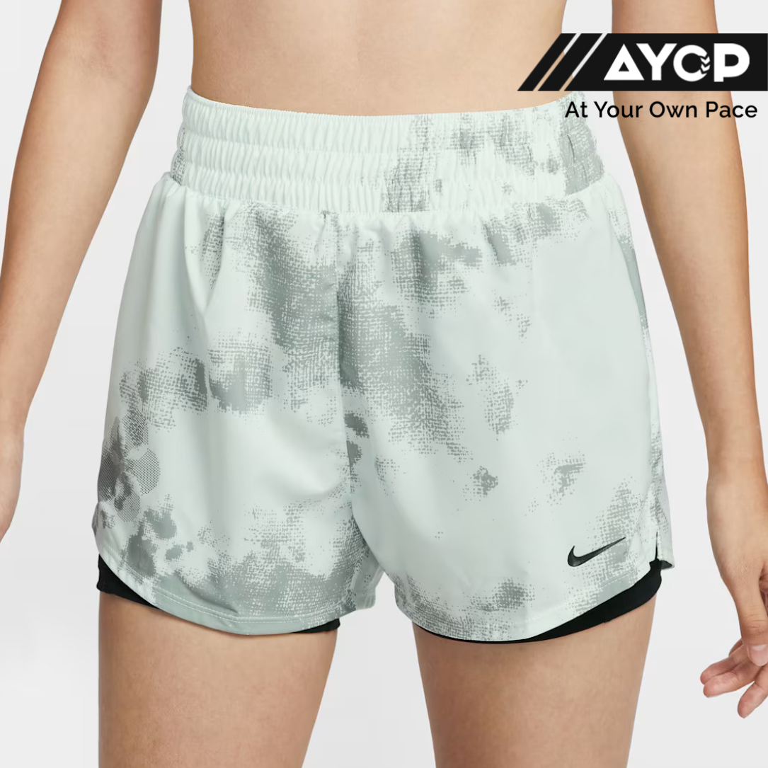 Nike Dri-FIT High-Waisted 3 Inch  - Barely Green