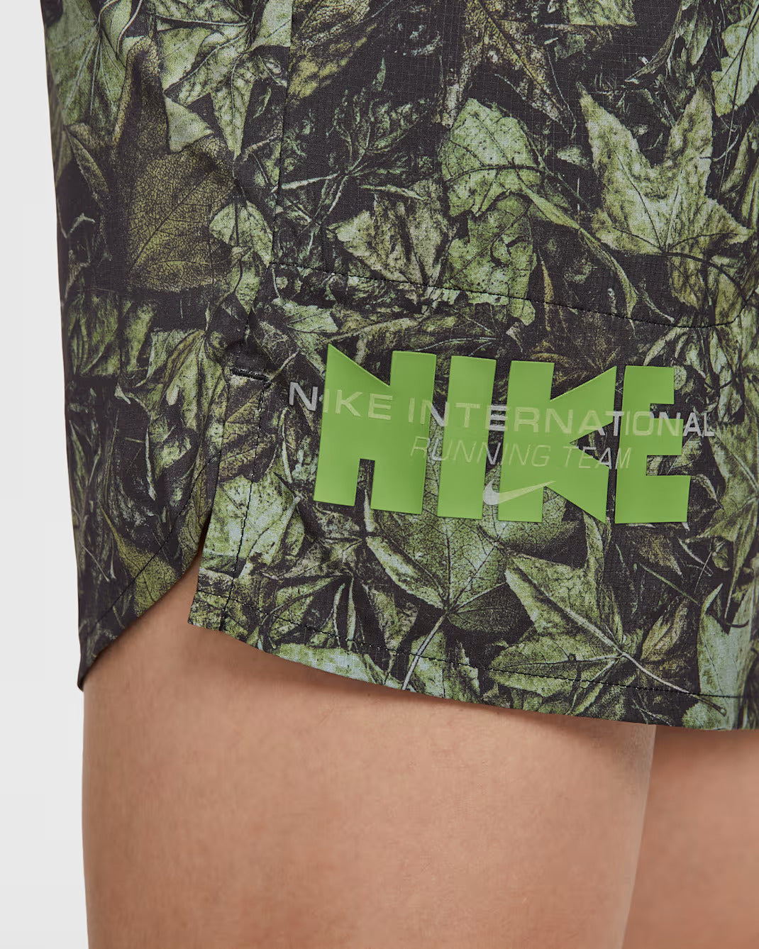 Nike Dri-FIT Stride 7 Inch Brief-lined Printed Men's Short - Green/Black