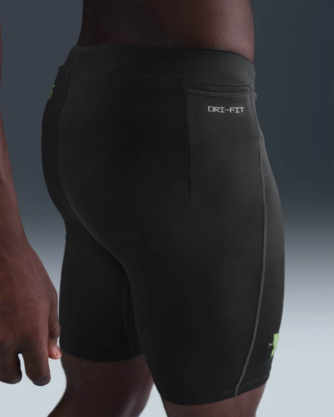 Nike Dri-FIT Fast 1/2 Length Men's Running Tights - Seaweed