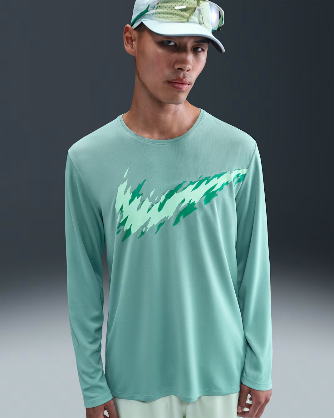 Nike Dri-FIT UV Miler Men's Long Sleeve - Cannon