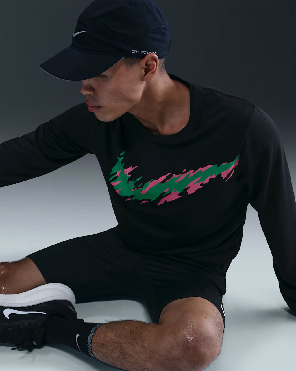Nike Dri-FIT UV Miler Men's Long Sleeve - Black