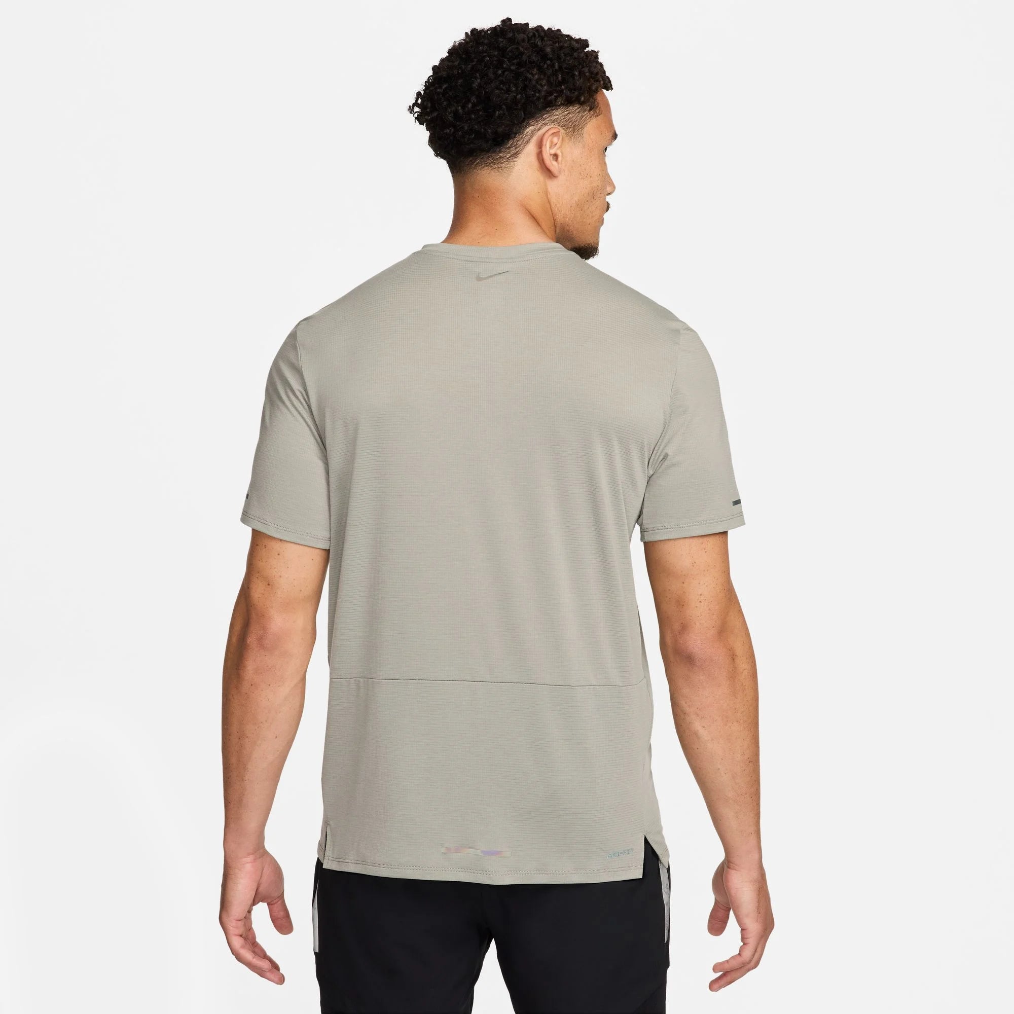 Nike Rise 365 Running Division Dry-Fit Short Sleeve - Grey