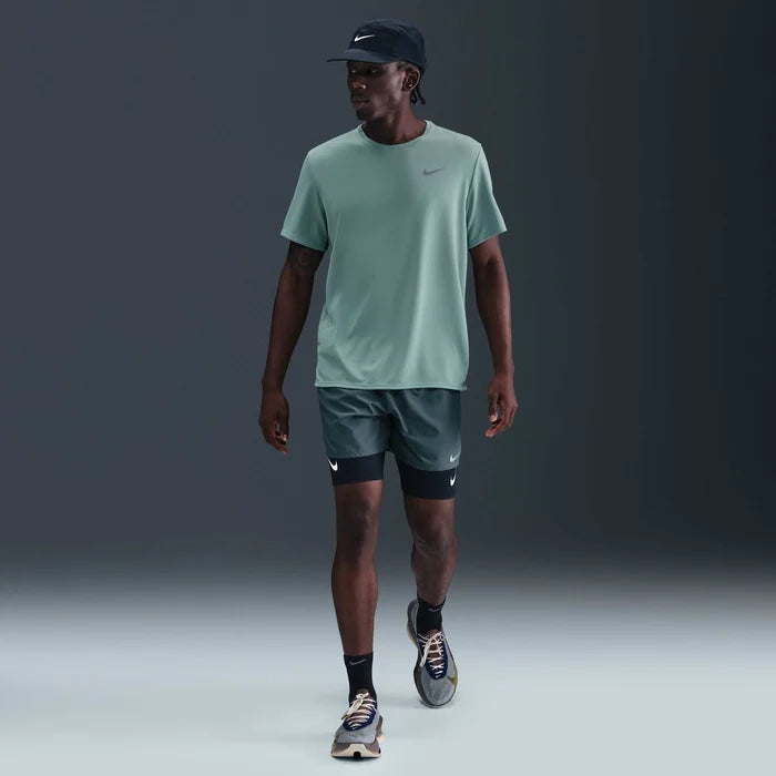 Nike Dri-FIT UV Miler Men's Short Sleeve - Cannon