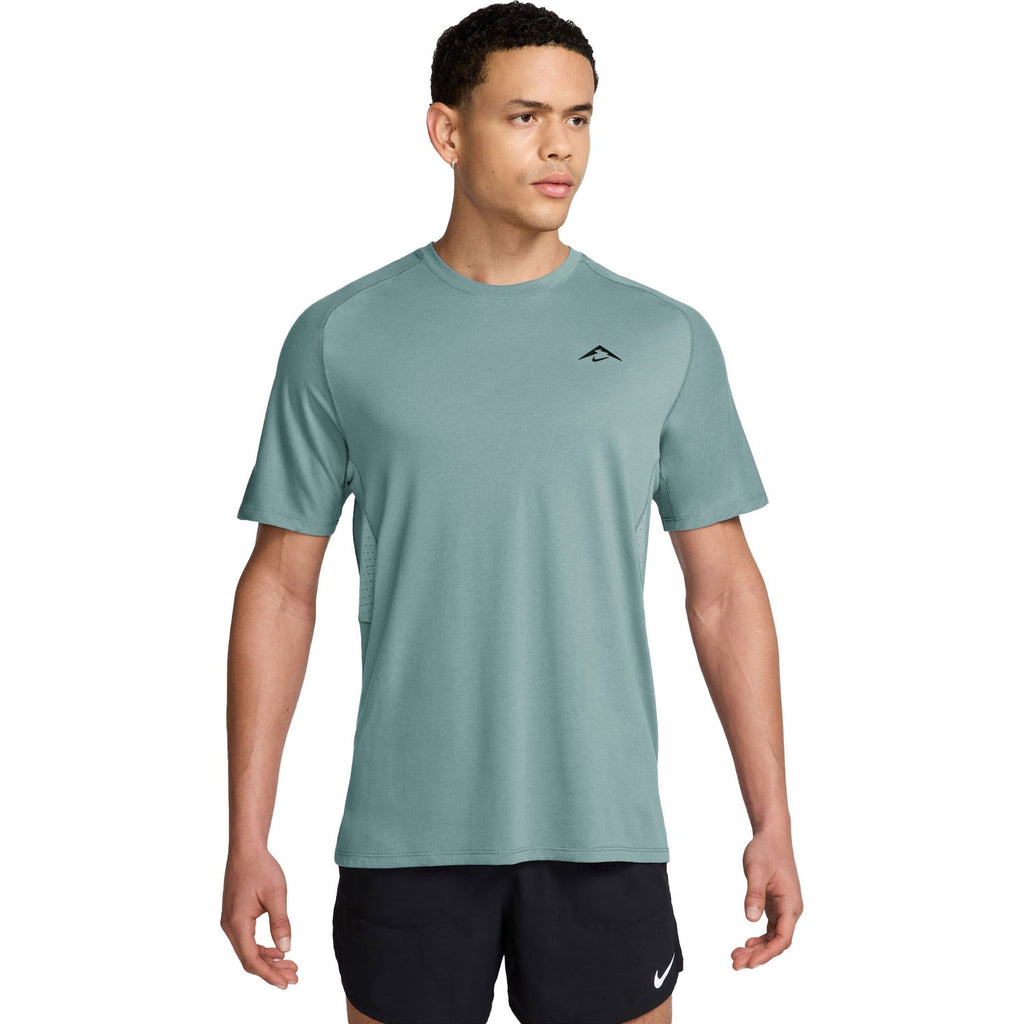 Nike Dri-FIT Solar Chase ADV Short Sleeve Men's Running Top - Cannon