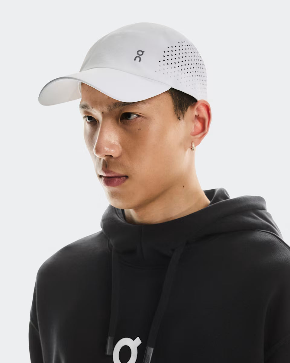 On Running Lightweight Unisex Cap - White