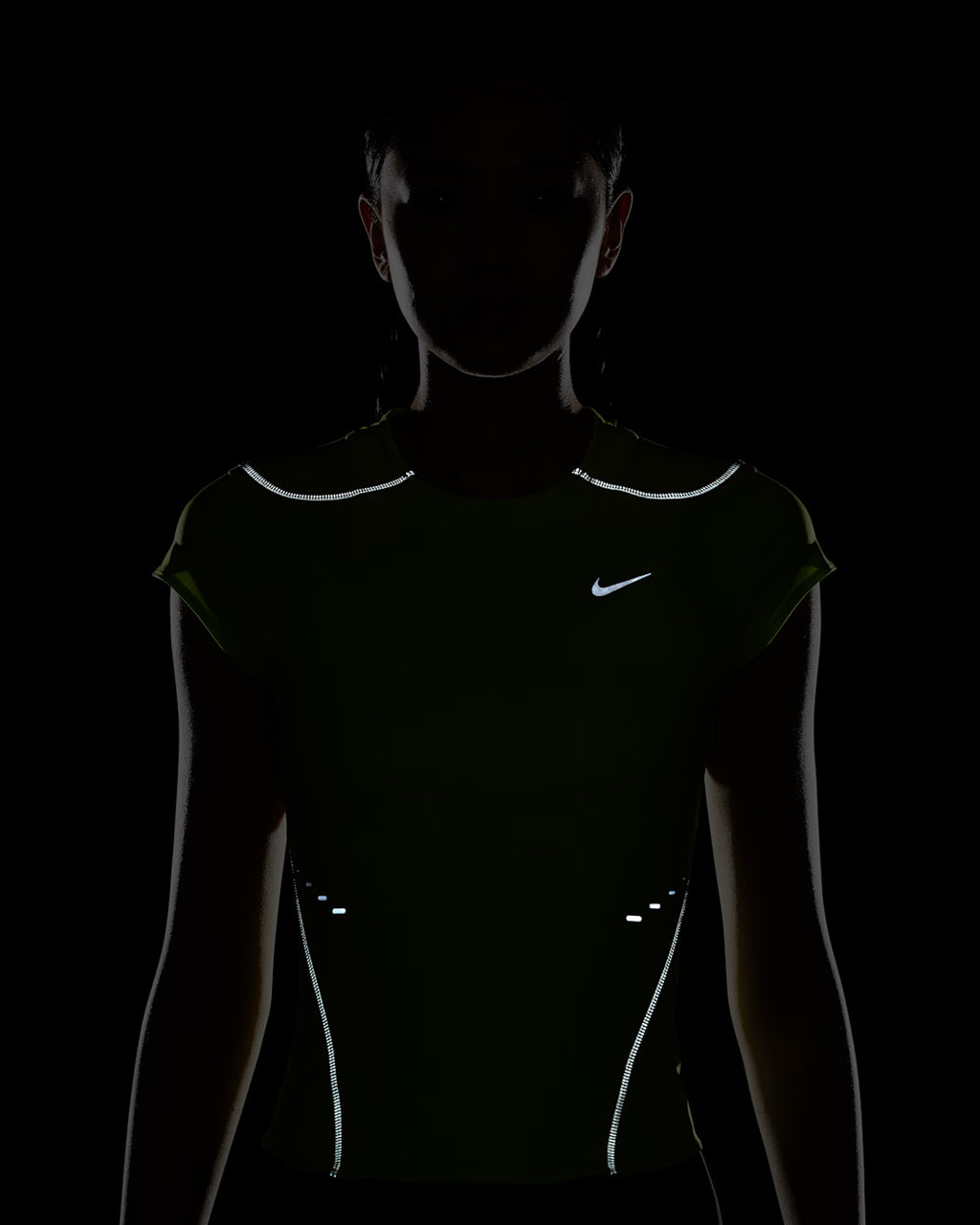 Nike Dri-FIT Swift ADV Women's Running Top with Reflective Accents - Cyber
