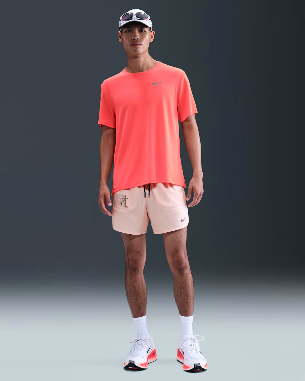 Nike Dri-Fit Stride 5-inch Men's Running Shorts - Washed Coral