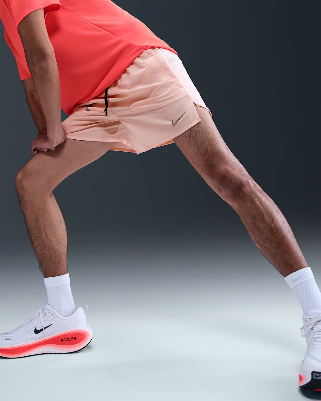 Nike Dri-Fit Stride 5-inch Men's Running Shorts - Washed Coral