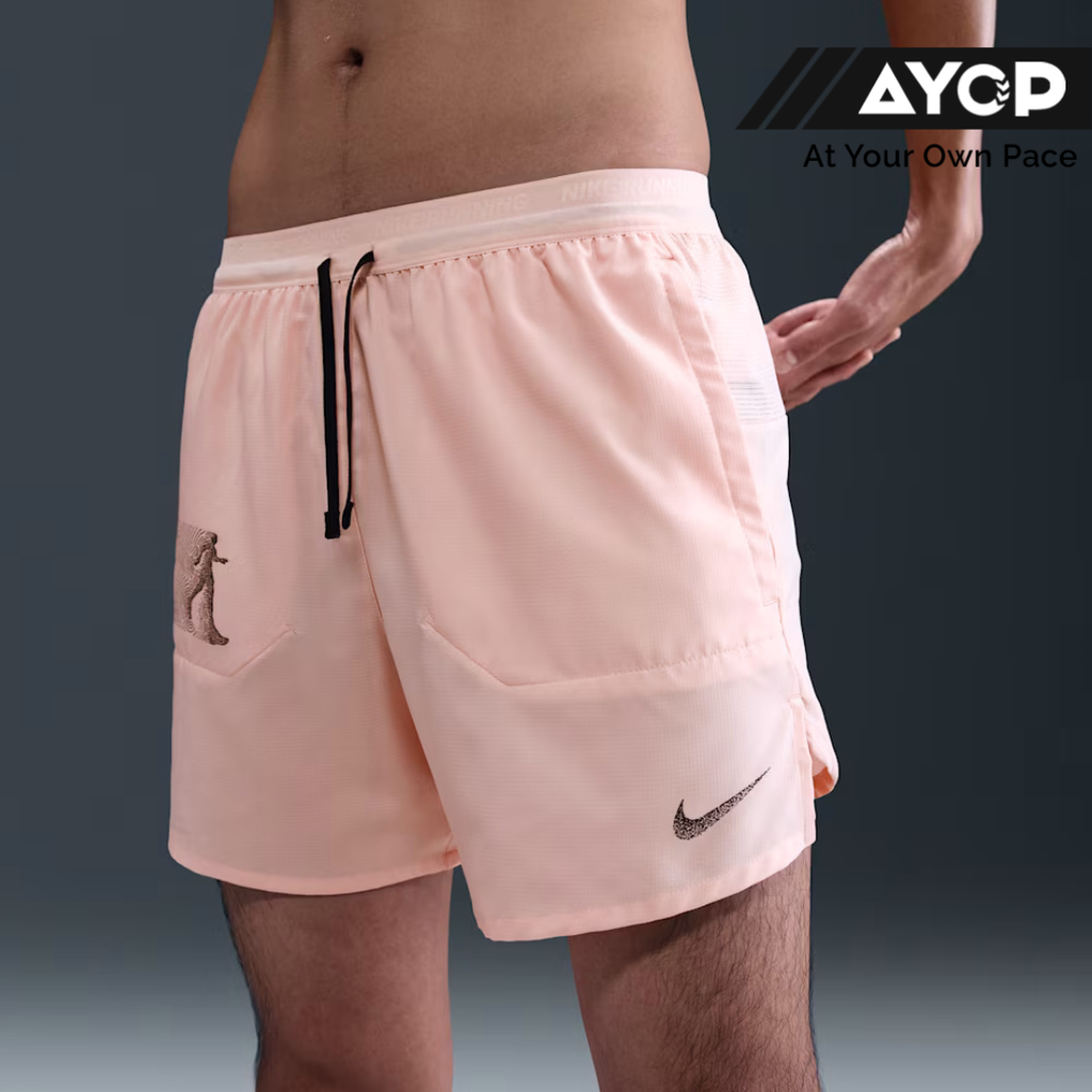Nike Celana Pendek Lari Pria Dri-Fit Stride 5 Inci - Washed Coral