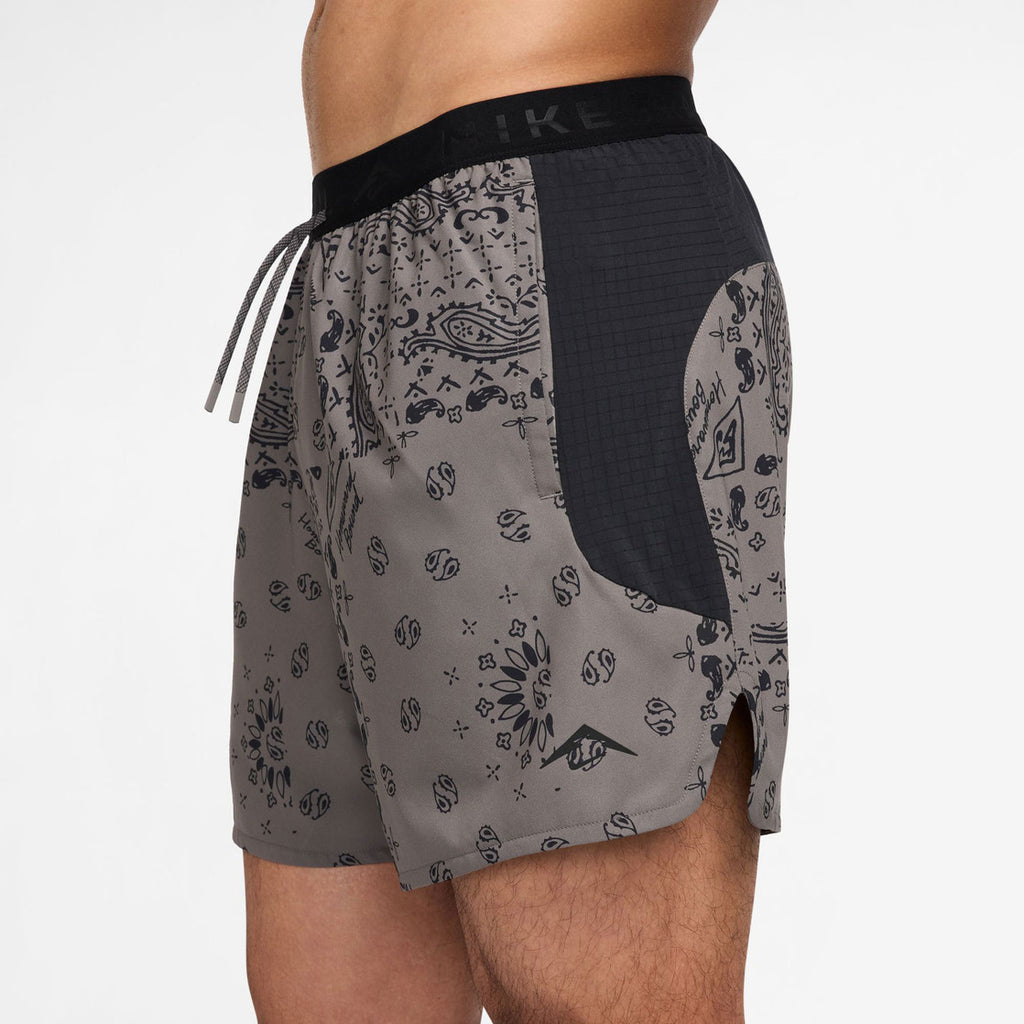 Nike Trail Graphic 6-inch Brief-lined Men’s Running Shorts - Cave Stone