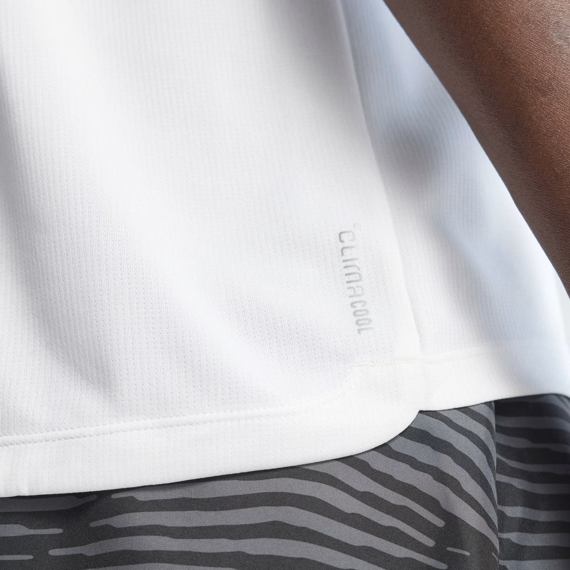 Adidas Adi365 Essentials Brand Love Men's Running T-Shirt - White