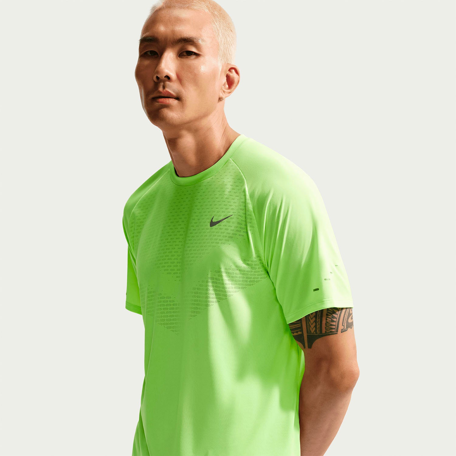 Nike Dri-FIT Stride ADV Men's Running Short Sleeve - Lime Blast