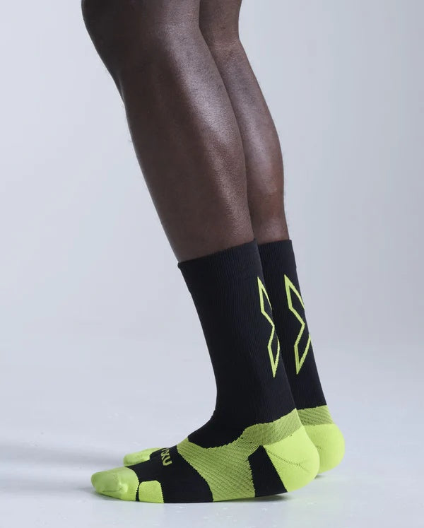 2XU Vectr Light Cushion Crew Socks - Black Volt