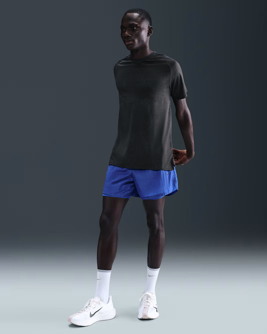 Nike Dri-FIT ADV Stride With Reflective Men's Running Short Sleeve - Off Noir