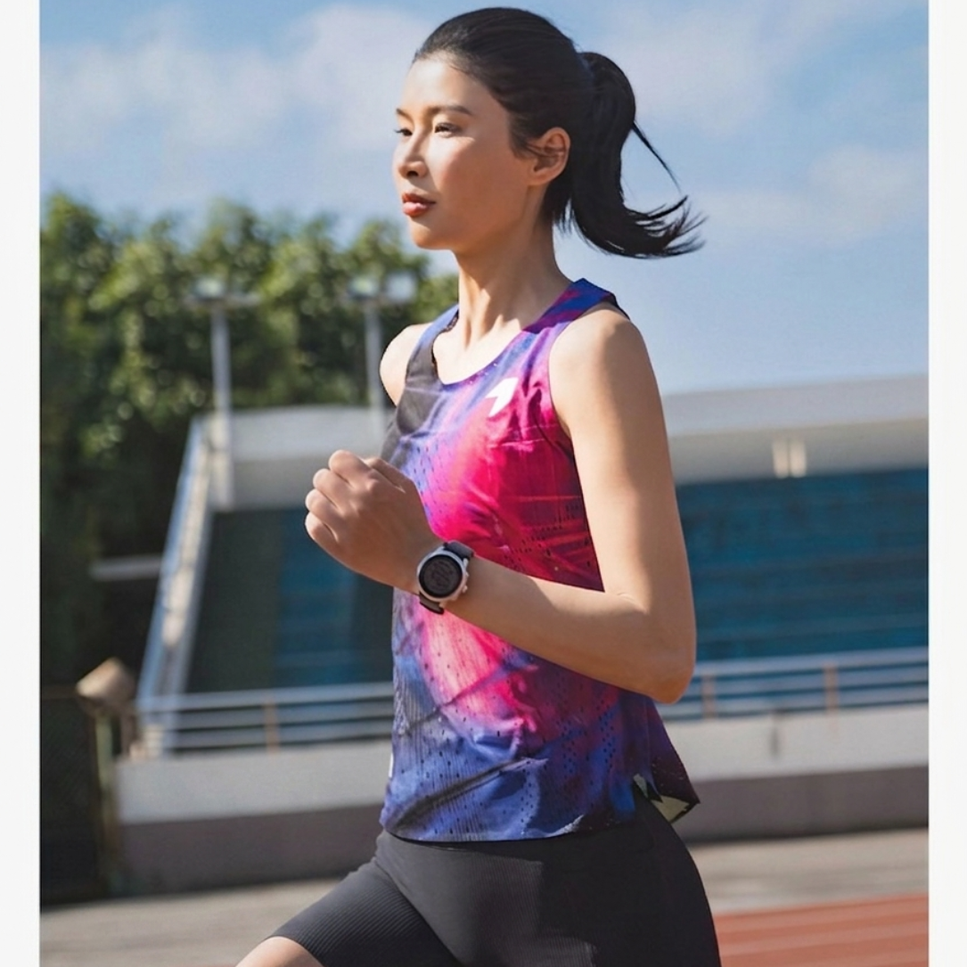 Nedao Qiflow Vortex Running Singlet - Fluorescent Purple