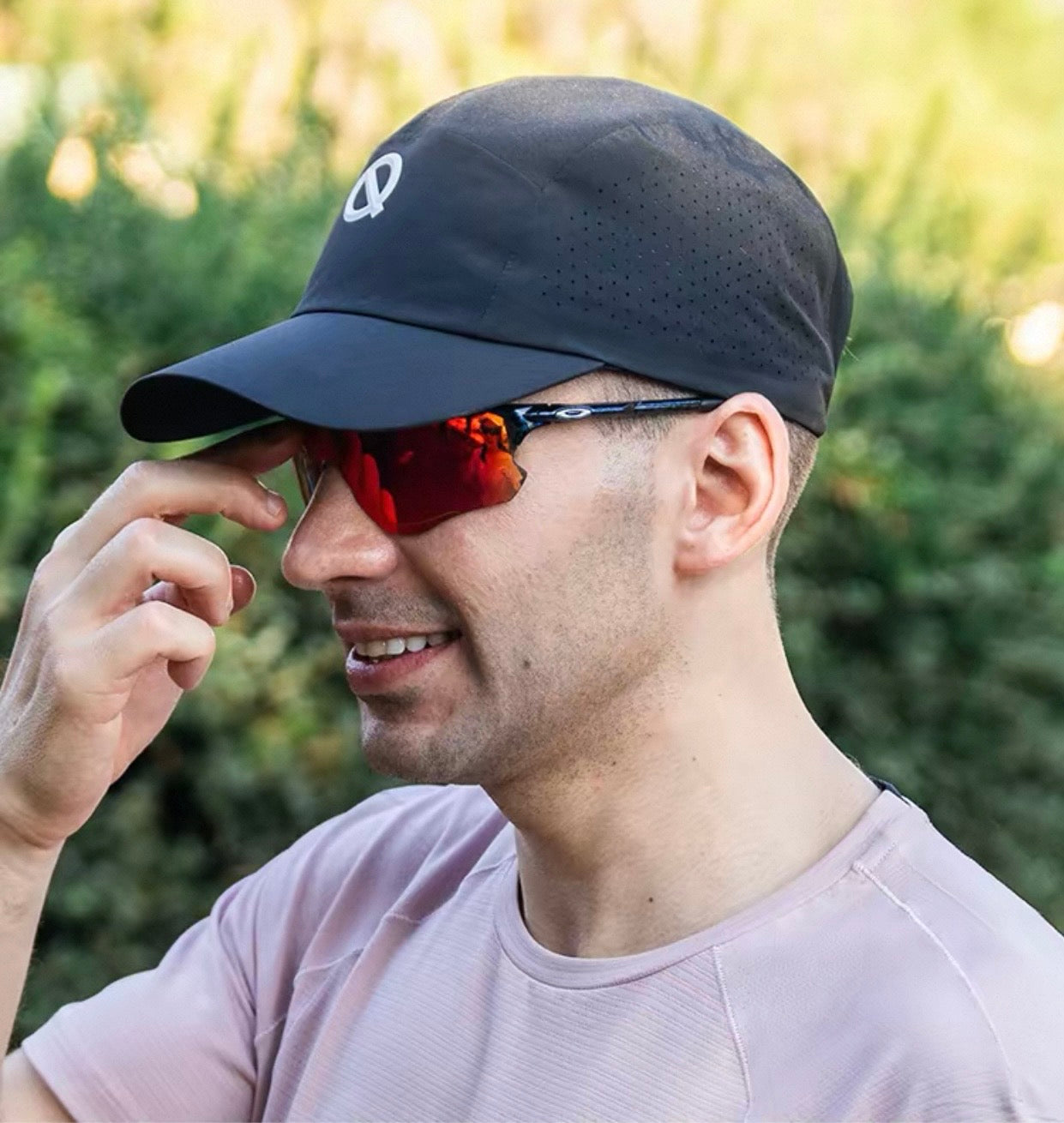 Qinkung Lightweight Marathon Unisex Cap 2.0 - Black