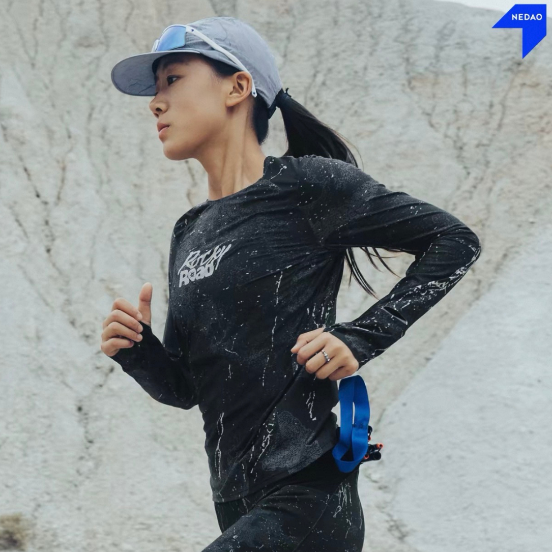Nedao Swiftbreeze Rocky Road Running Long Sleeve - Black
